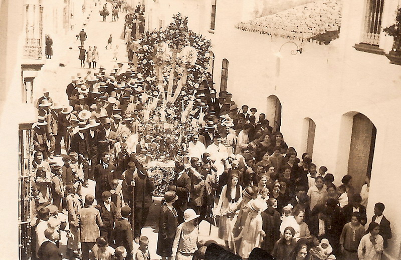 1920 cruces de Bonares.